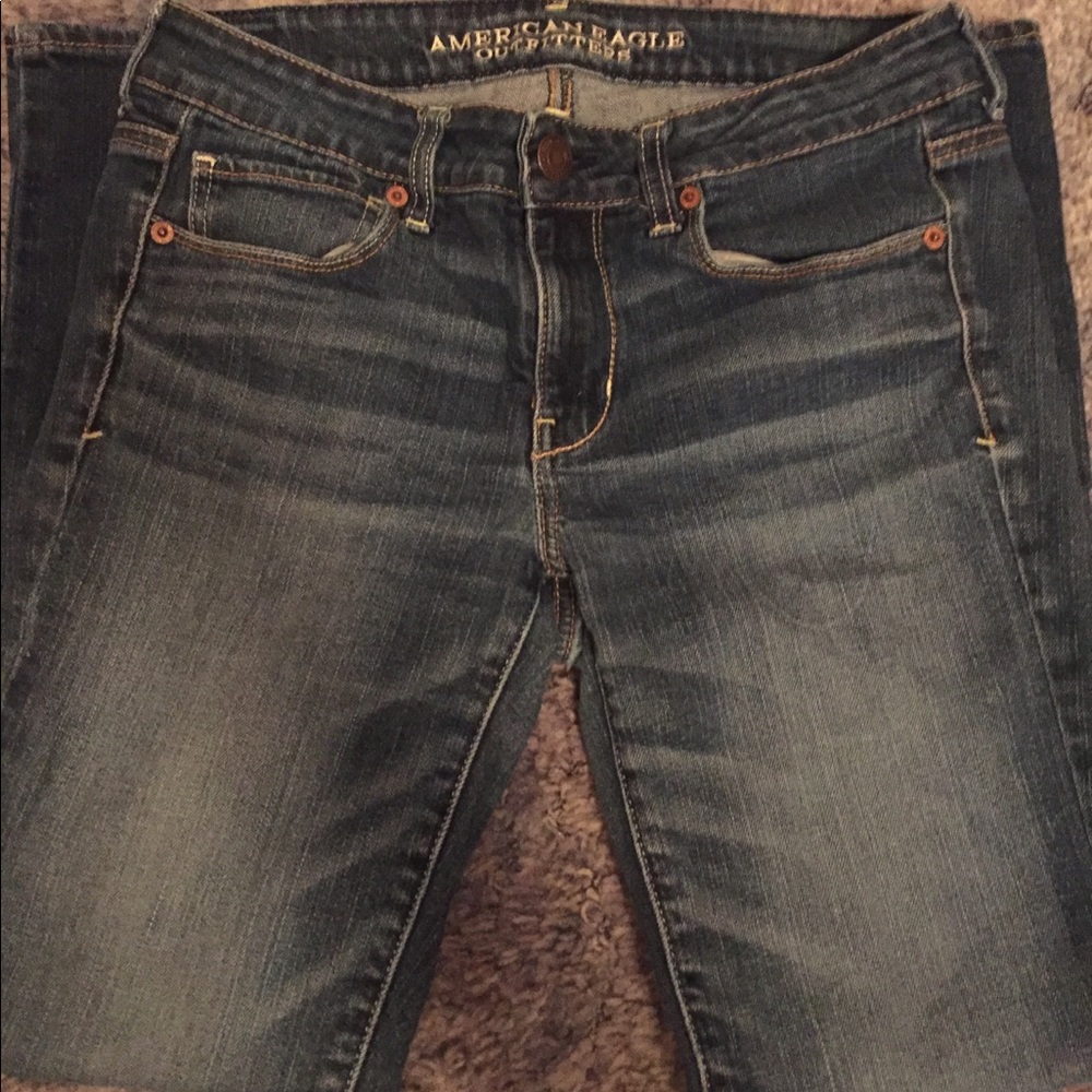 American Eagle Size 8 Short Skinny Stretch